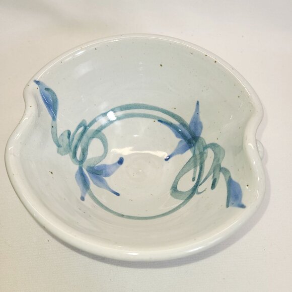 Lehman Pottery Bowl Goshen Indiana - Picture 2 of 7